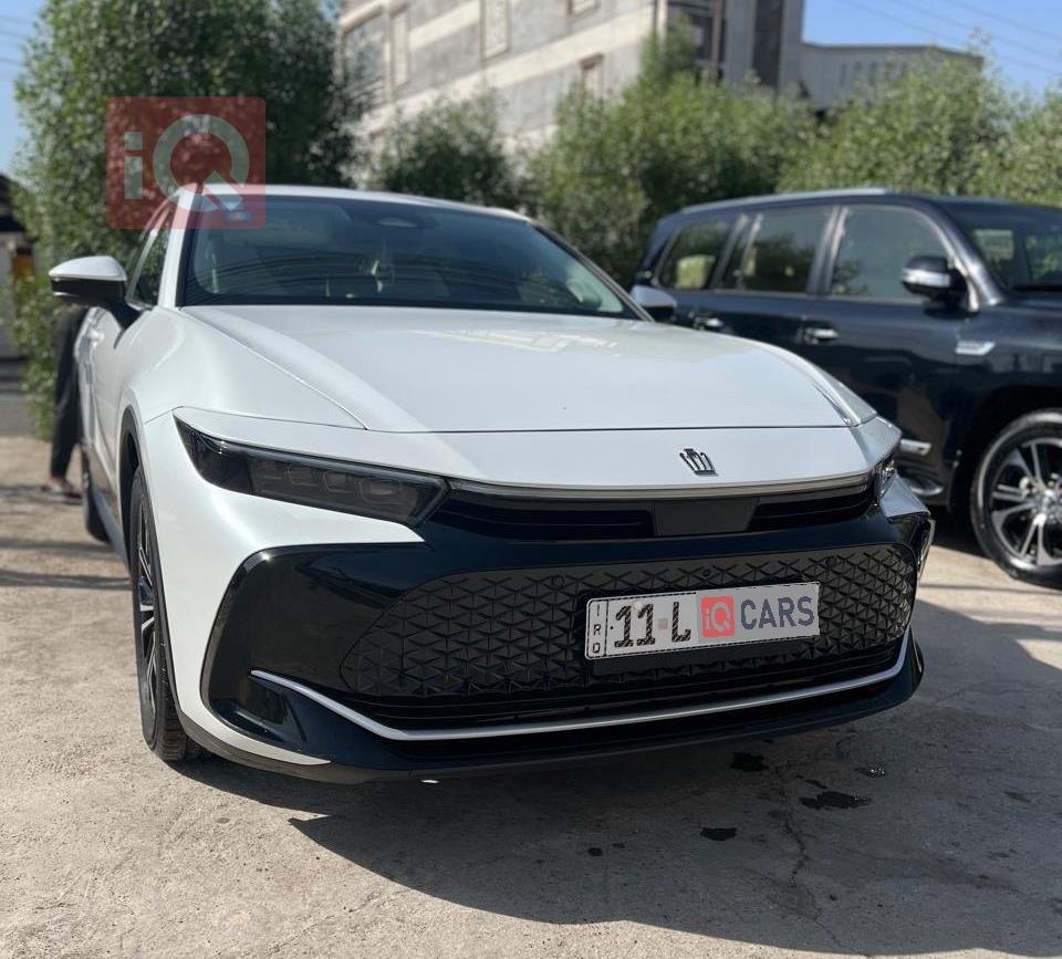 تۆیۆتا کراون